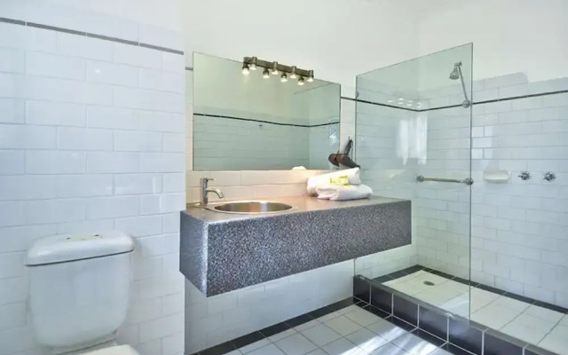 Best Western Geelong Motor Inn & Serviced Apartments