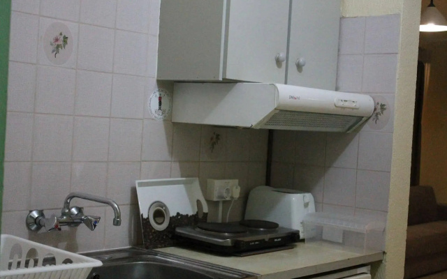 A. Maos Hotel Apartments