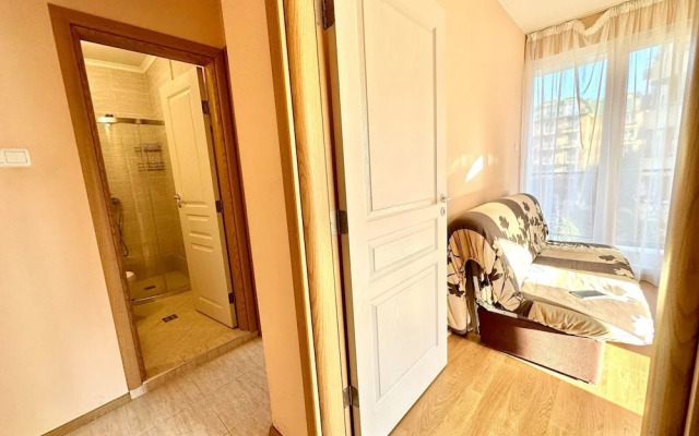 Menada Apartments in Messembria Resort