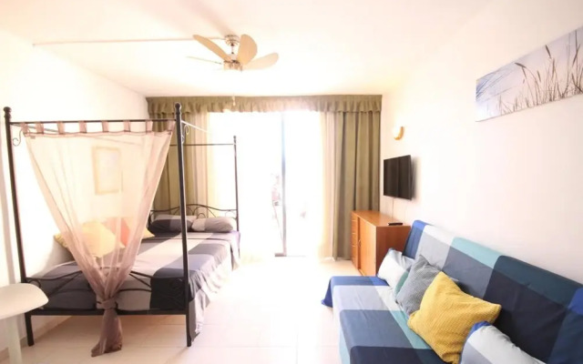 Studio-apartment - 1 Bedroom with Pool and WiFi - 107120