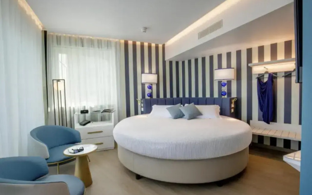 Ambasciatori Suite Hotel