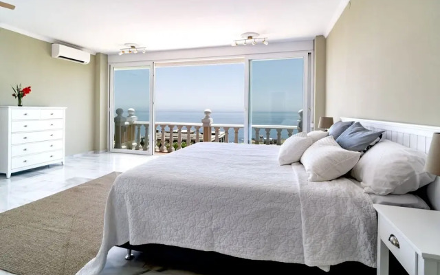 PCH23 - Spacious villa with amazing views