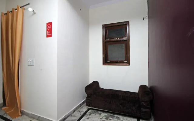OYO 9192 Hotel Raghav Residency