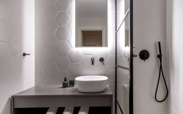 Penthouse · The Beehive Apartments Athens Penthouse
