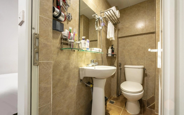 A25 Hotel - 12 Lien Tri
