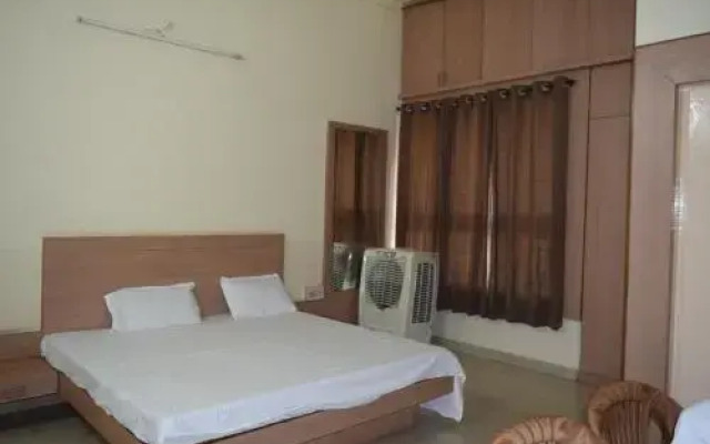 Vyanjan Hotel And Restaurant