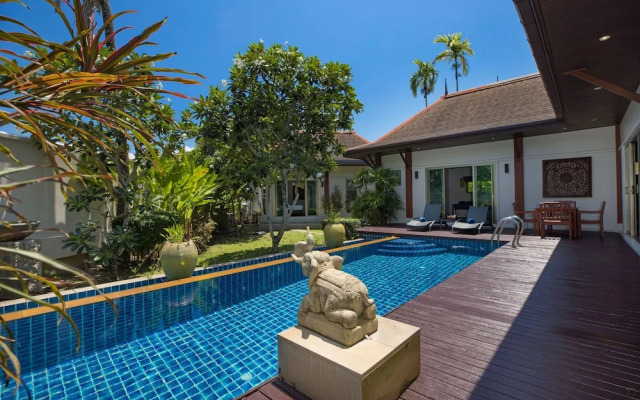 Live the Tropical Dream at Villa Mylico
