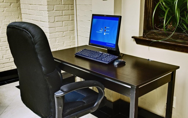 Club Wyndham Avenue Plaza