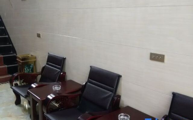 Pingliang Shangjia Express Hotel