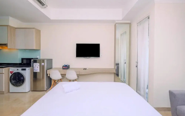 Nice And Strategic Studio At Menteng Park Apartment