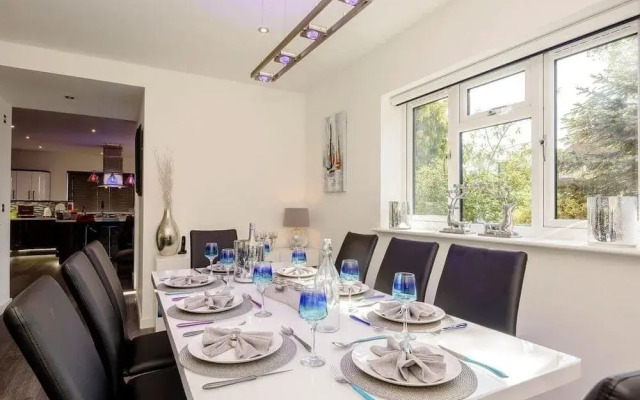Kingfisher Lodge