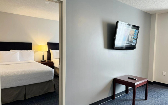 Divya Sutra Plaza and Conference Centre Calgary Airport