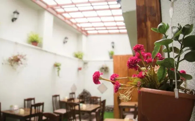 Twin Castle Boutique Hotel