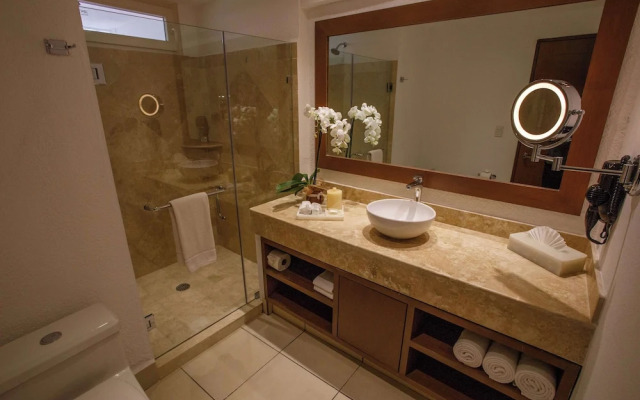 Costa Sur Resort, Classico Collection by Sonesta