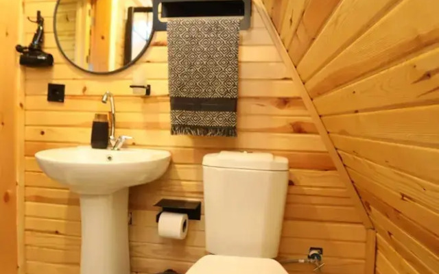 İnce Bungalov
