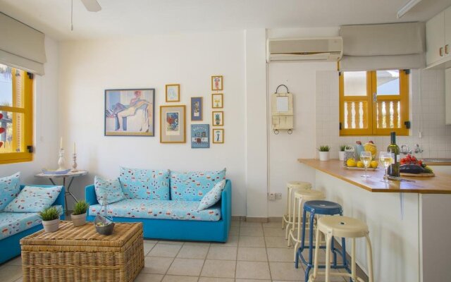 Protaras Dandelion Cottage