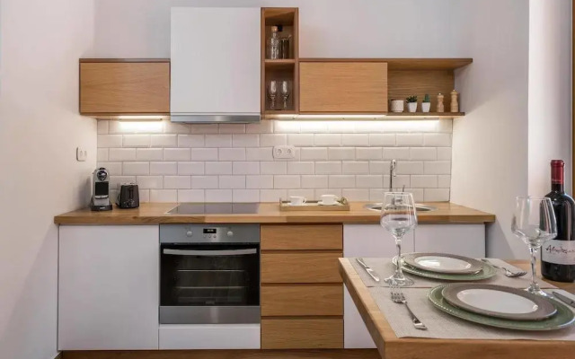 Evlimeni Suites