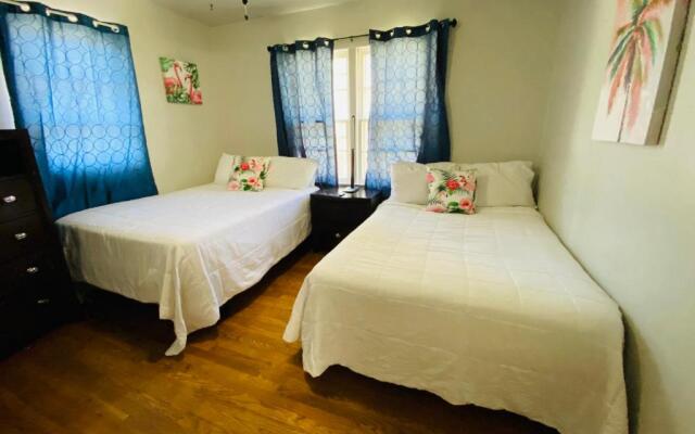 The Cozy Casa near Highway 74