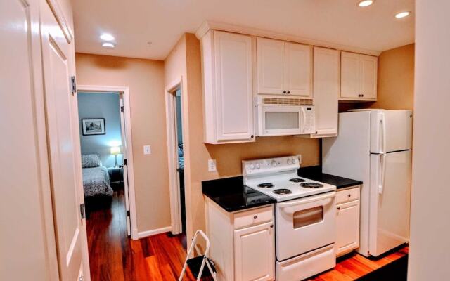 228 7th St Ne 2 Bedroom Apts