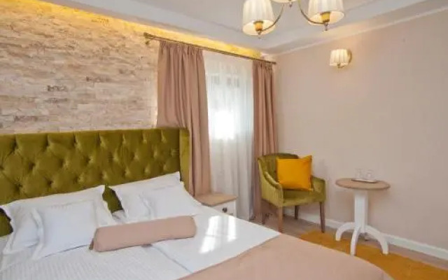 Upper Residence