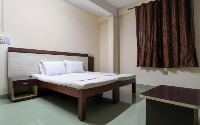 Malabar Tourist Home by OYO Rooms