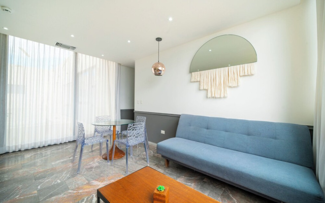 2 BR Condo - Rooftop w Ocean View Joya 3