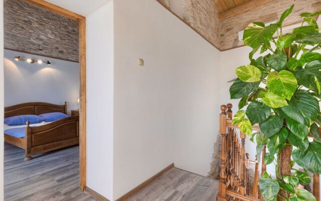 House Evelina Medulin/Li??njan