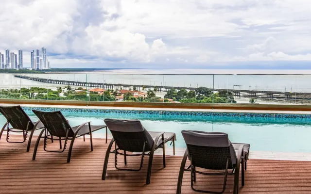 New Elegant Ocean View