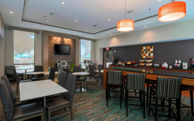 Residence Inn by Marriott Bakersfield