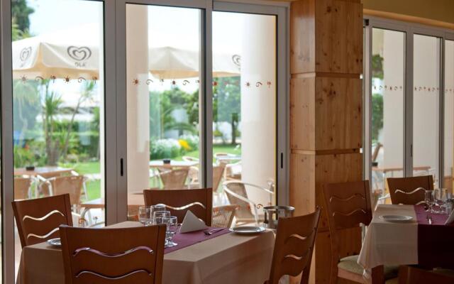 Luz Bay Hotel