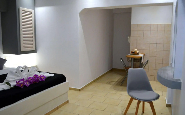 Plastiras Rooms