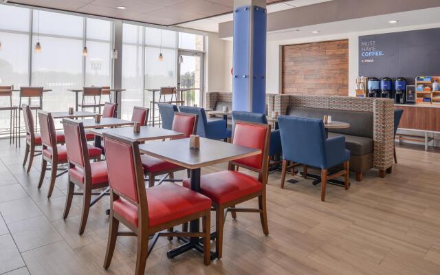 Holiday Inn Express Early by IHG