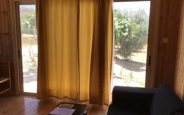 Pervolaris Cottages 2