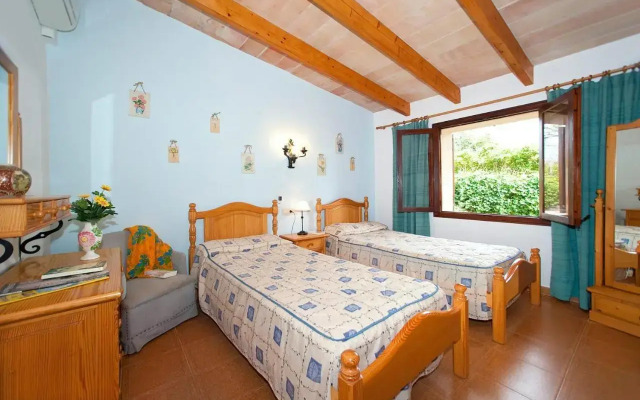 Villa TIA