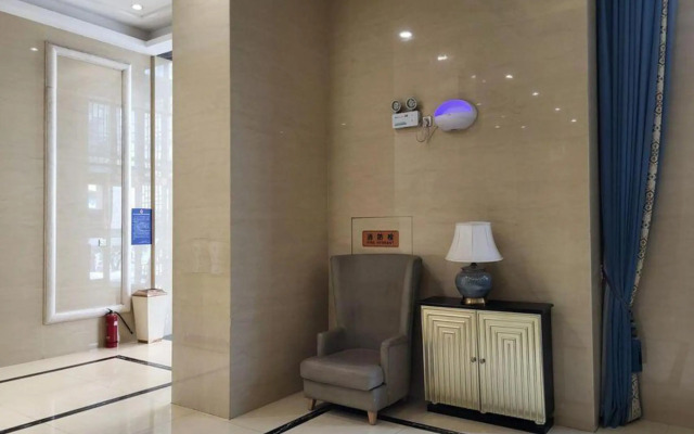 Heyue Boutique Hotel（Wu Han Townsend Lake Shop)