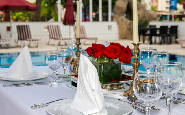 Lara Park Hotel