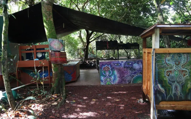 Cinderland EcoVillage - Hostel