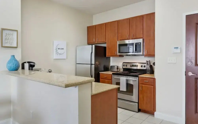 Delightful Downtown Modern Condos