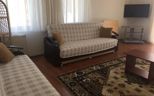 Ugurevler Apart