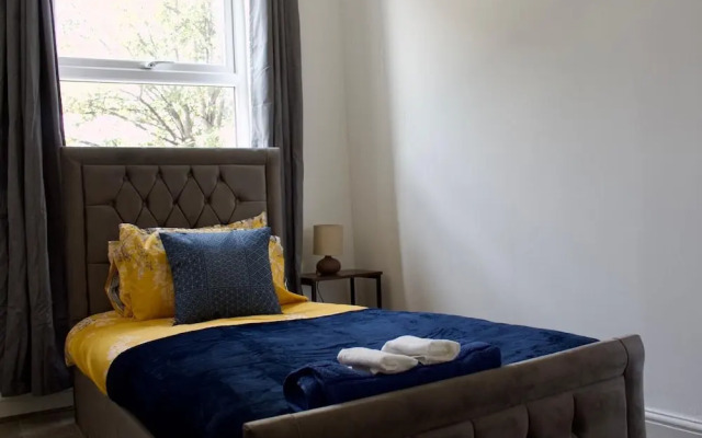 Tranquil Nottingham Retreat