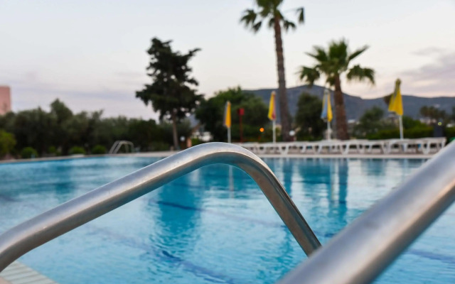 Chrysoula Hotel & Apartments