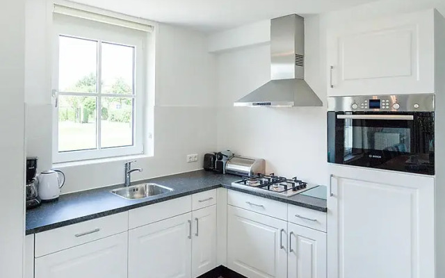 De Witte Raaf Holiday Rentals
