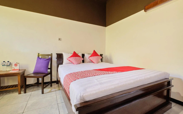 OYO 2519 Mayang Garini