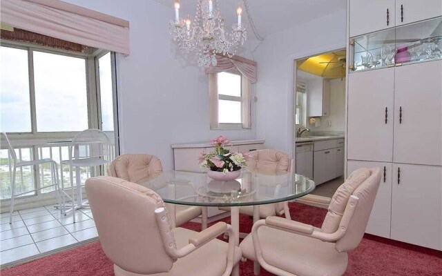 San Marco 611 - Two Bedroom Condo