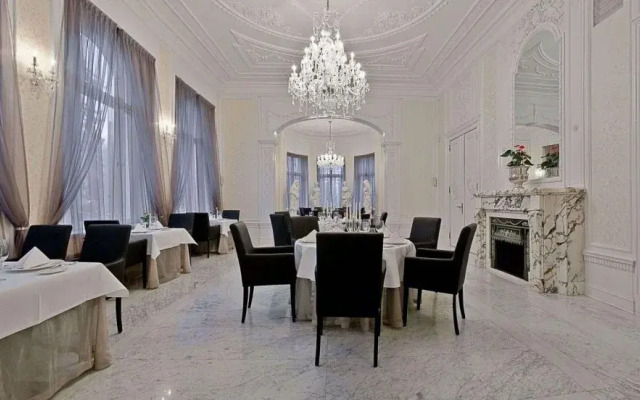 Platinum Palace Boutique Hotel & SPA