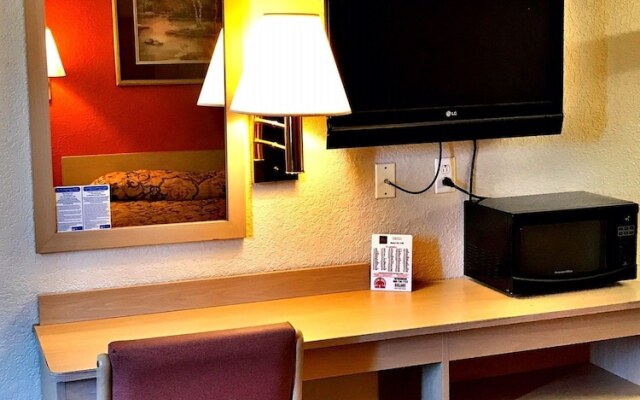 Americas Best Inns Moline