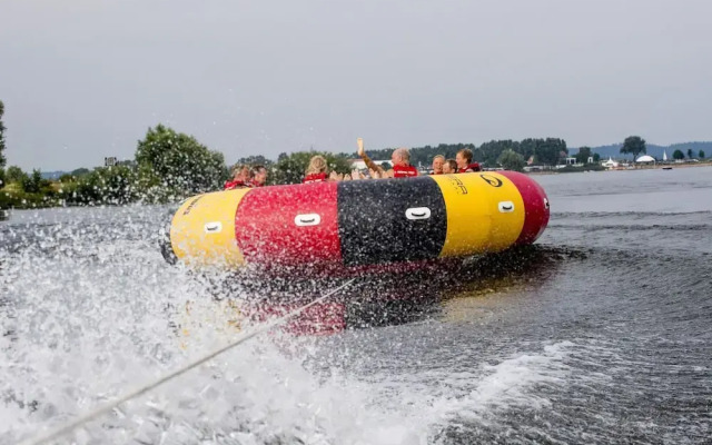 Atmospheric House With Play Space, at the Harbor