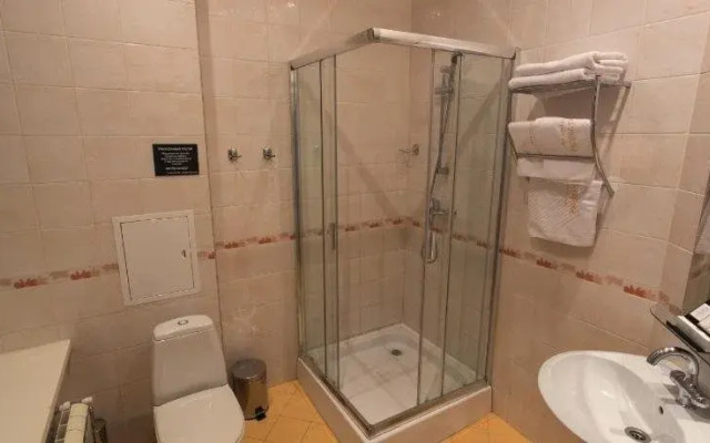 Отель Николь