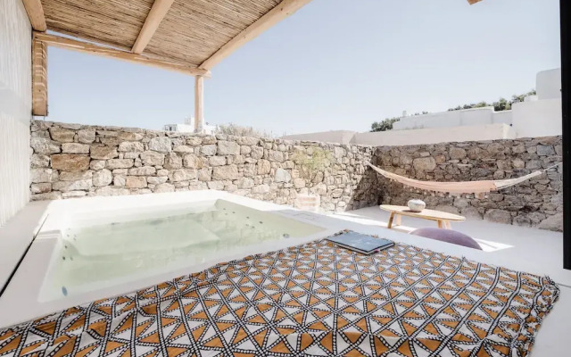 Koukoumi Vegan Boutique Hotel