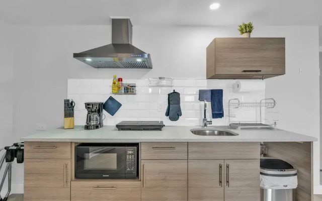 Cliffside Suite #3 - Seacliff Beach Suites